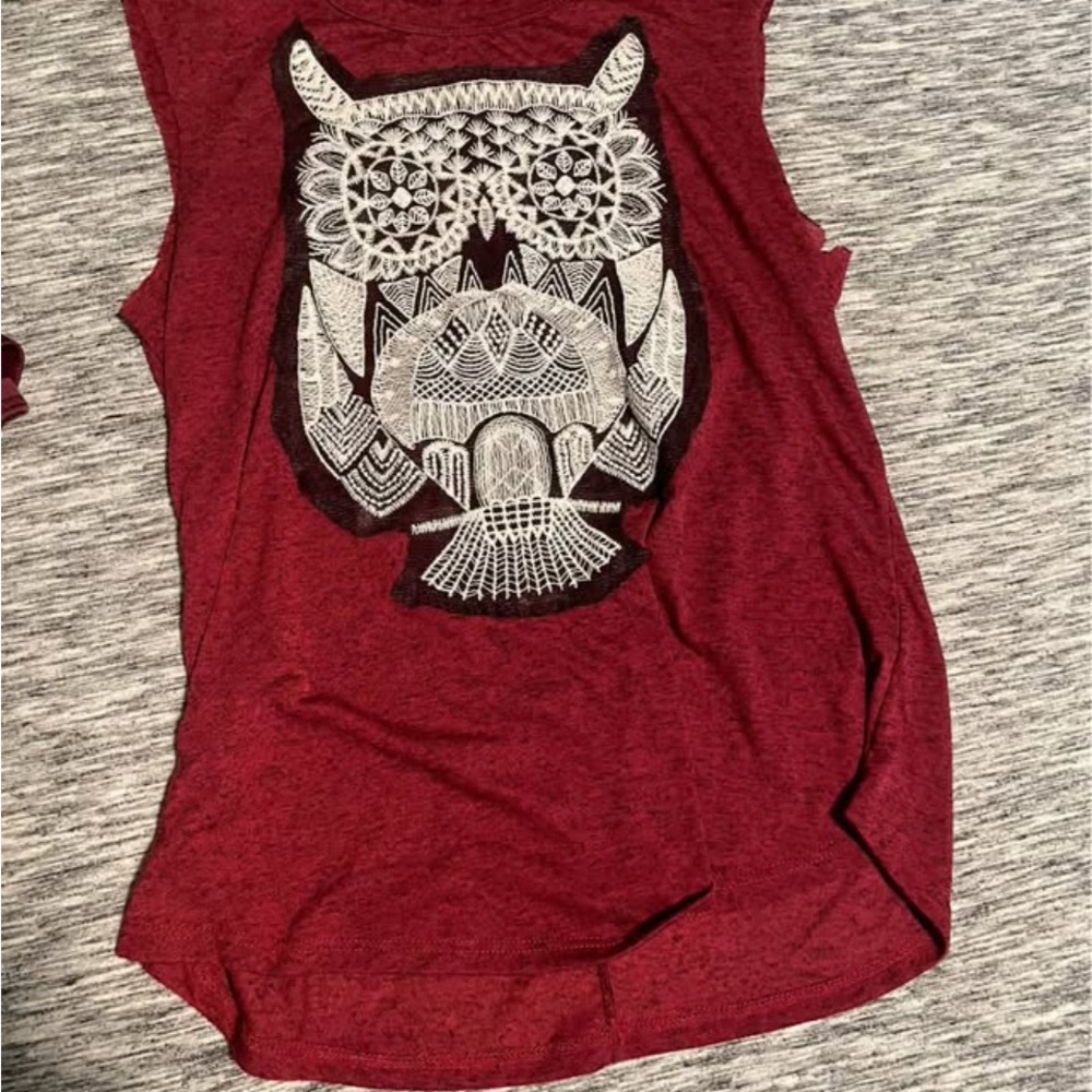 Women's Maroon Owl Graphic Tank Top